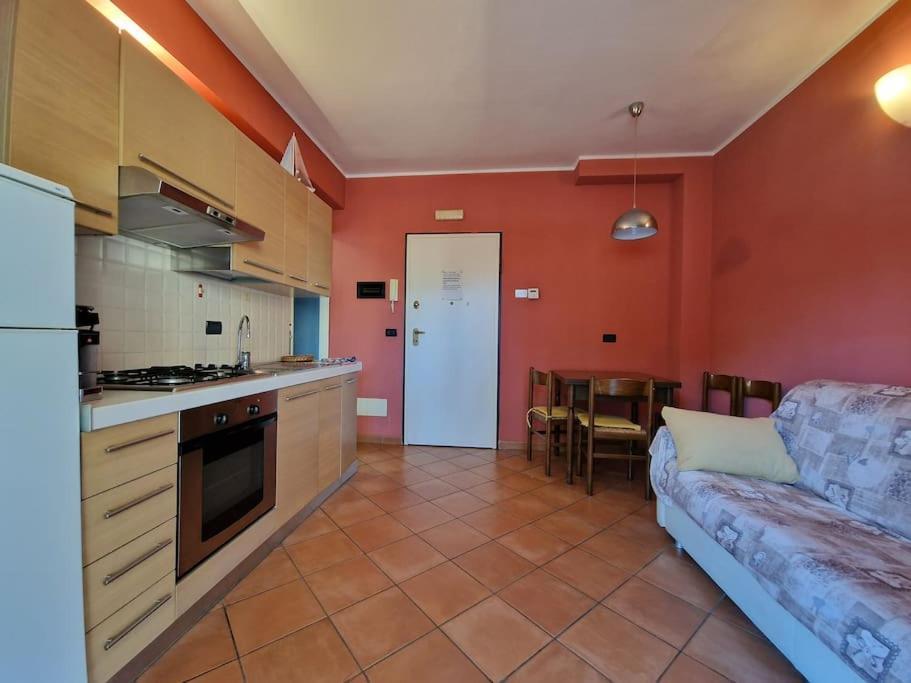 50 Metri Dal Mare - Free Parking E A/c