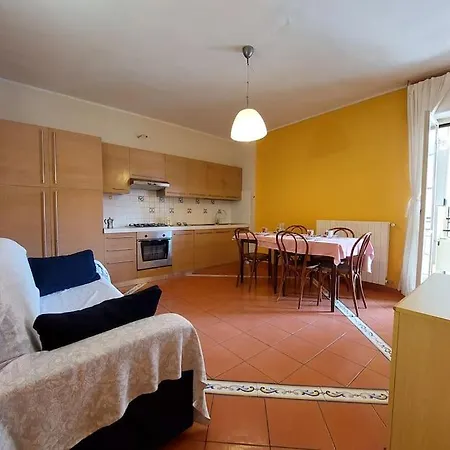 50 Metri Dal Mare - Free Parking E A/C Apartment Pietra Ligure Exterior photo