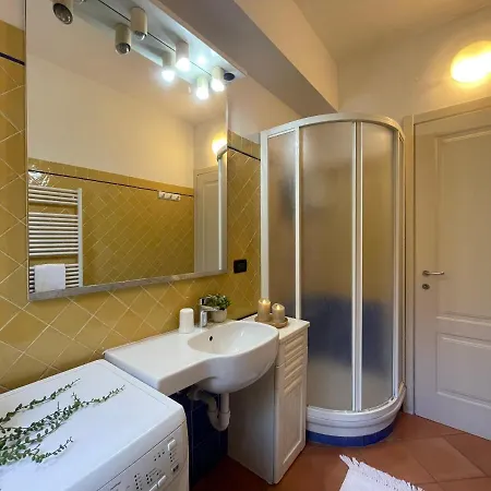 50 Metri Dal Mare - Free Parking E A/C Apartment Pietra Ligure Exterior photo